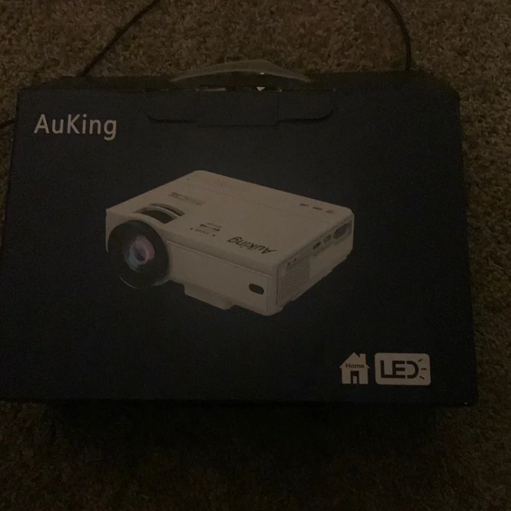 Projector - Picture 4 of 12